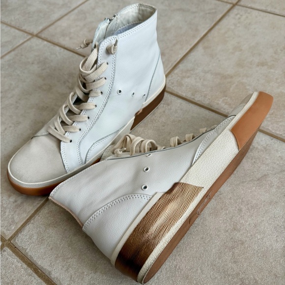 Dolce Vita Shoes - Dolce Vita Zohara High-Top Sneakers White Ivory Metallic Leather Suede 8.5 EUC